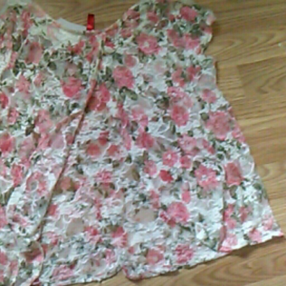 Shirt - Picture 2 of 2